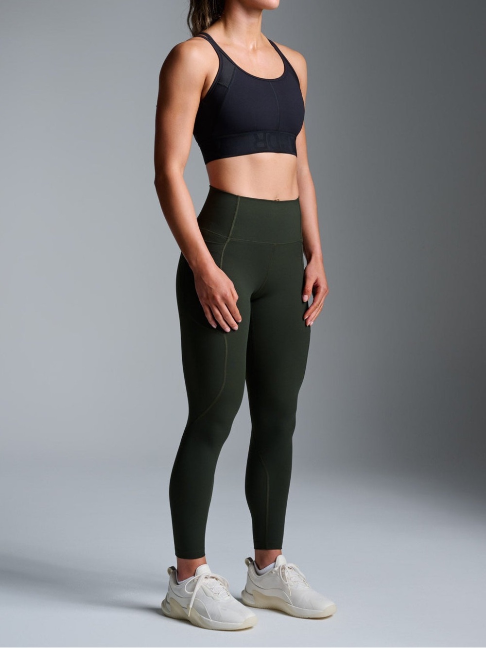 LNDR Fatal A 7/8 Legging in Olive